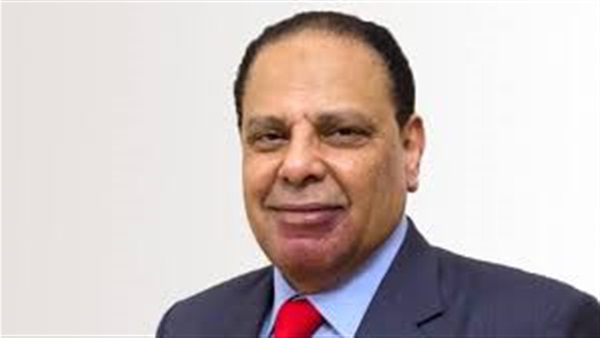 علاء الأسواني