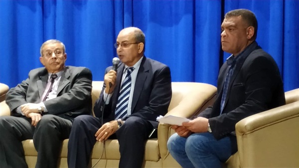 فعاليات الصالون الثقافي