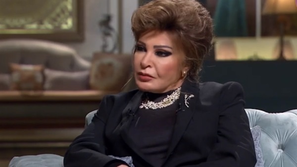 الفنانة صفية العمري