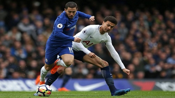 لاعب تشيلسي وتوتنهام