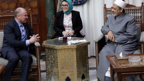 شيخ الأزهر يستقبل