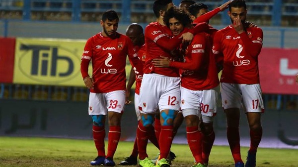 لاعبو النادي الأهلي