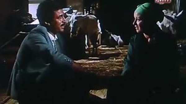 امرأة في مشهد