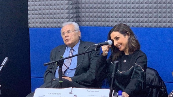 أنغام مع والدها الموسيقار