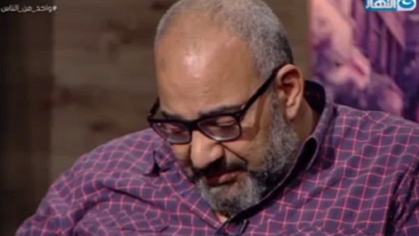 بكاء بيومي فؤاد في