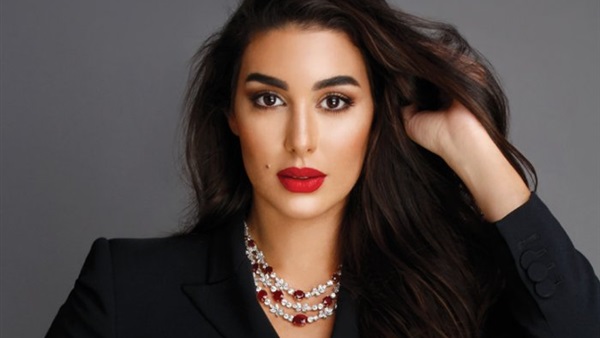 الفنانة ياسمين صبري