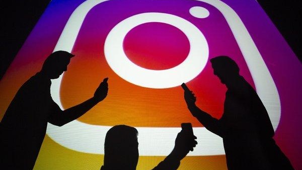 Instagram - Facebookdown
