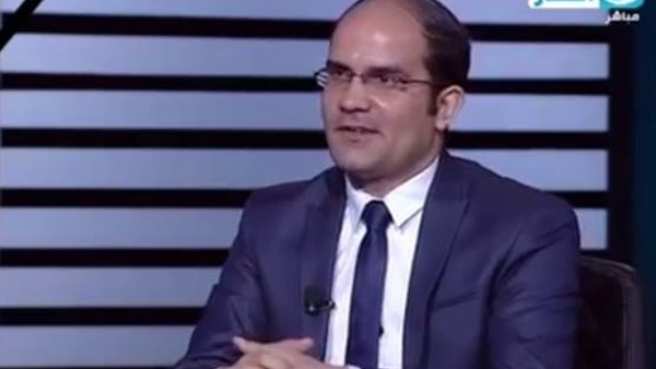 مصطفى أمين