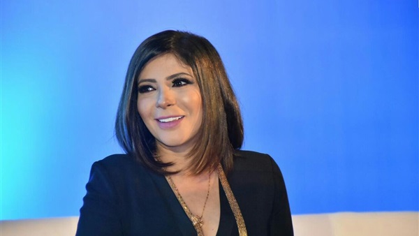 مني زكي