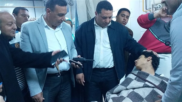 طلاب مدرسة المتفوقين