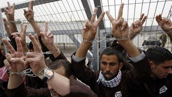 أسرى فلسطينيون