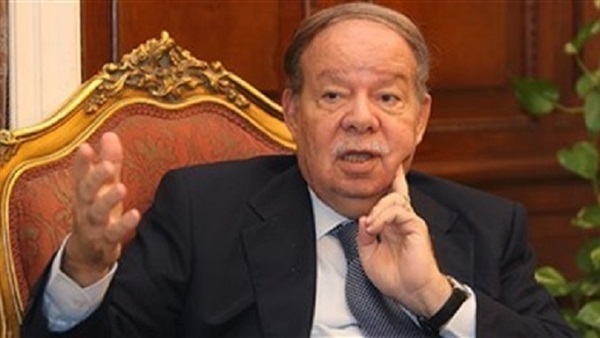 فتحى سرور