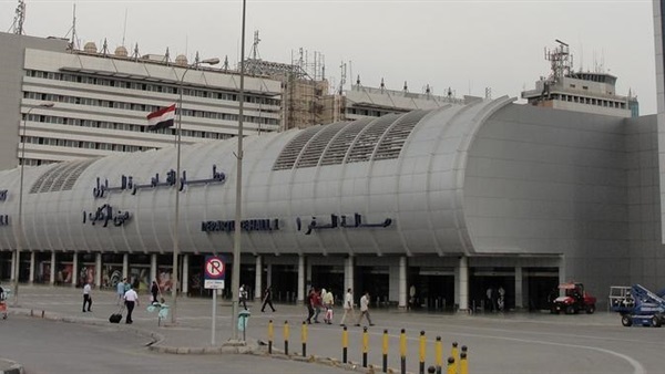 مطار القاهرة