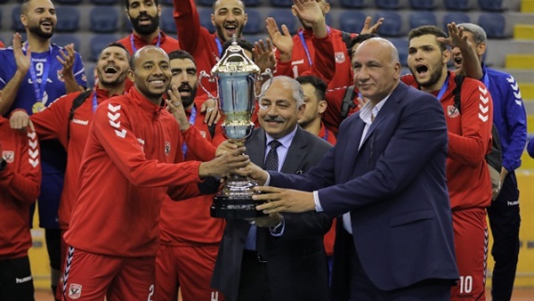 فريق الكرة الطائرة