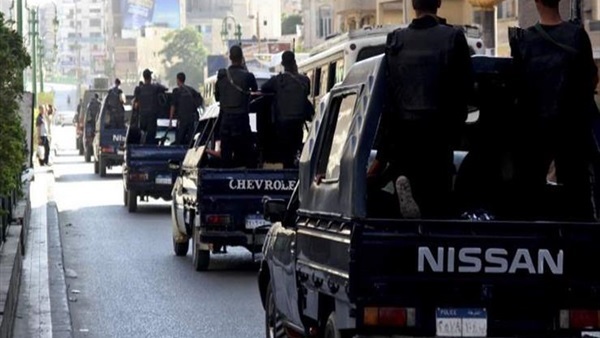 ضبط 410 هاربًا من