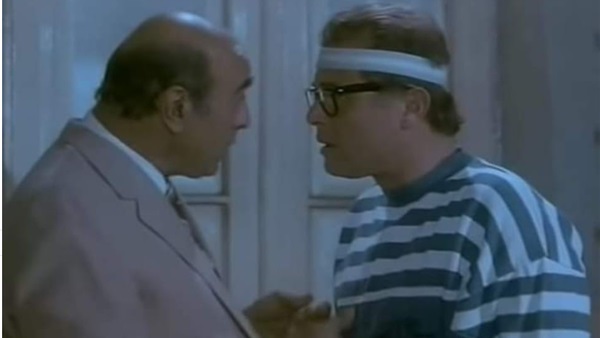 كلمة في مشهد