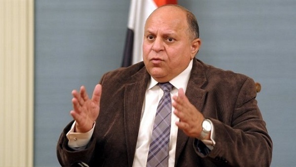 وزير الاتصالات الأسبق