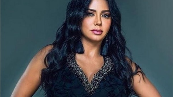 الفنانة رانيا يوسف