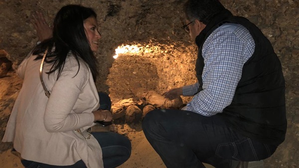 وزيرا الآثار والسياحة