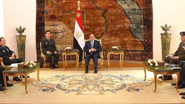 الرئيس السيسي يستقبل
