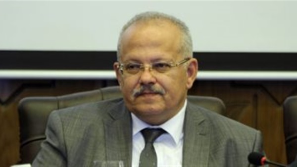 رئيس جامعة القاهرة