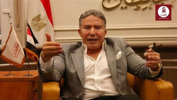 أكمل قرطام