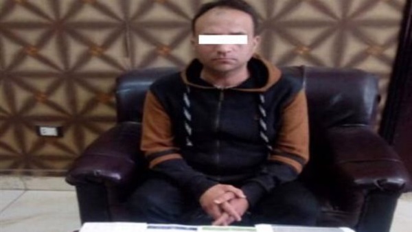 أيمن محفوظ يكشف عقوبات