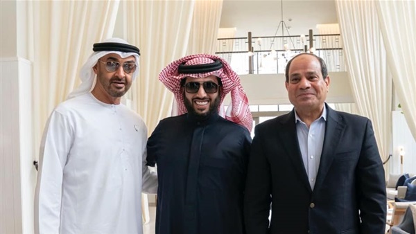 السيسي وتركي آل الشيخ
