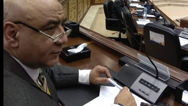 إيهاب سمرة خبير اقتصادي