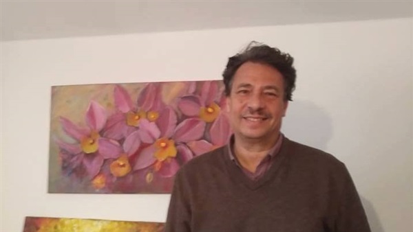 الرسام عاطف محمد