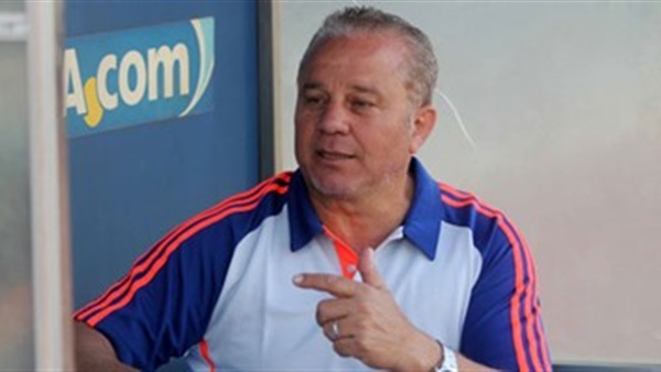 شوقي غريب مدرب المنتخب