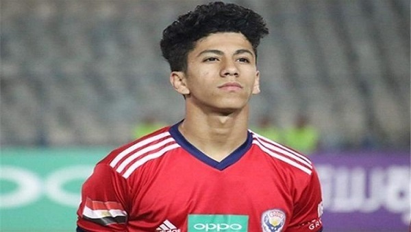 عمار حمدي لاعب النادي