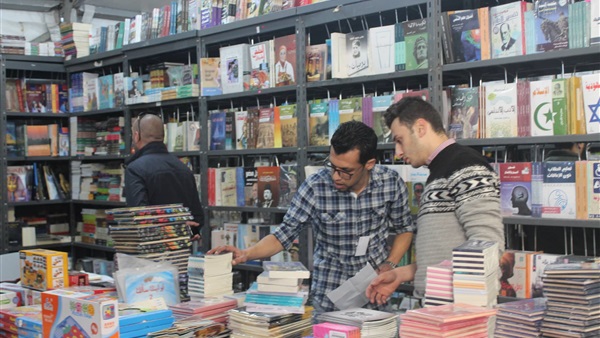 معرض الكتاب بالإسكندرية