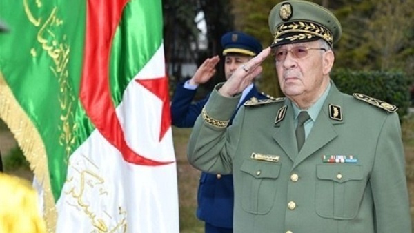 قائد الجيش الجزائري