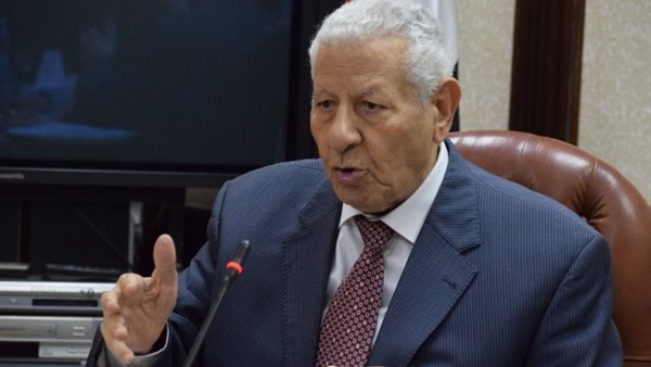 مكرم محمد أحمد