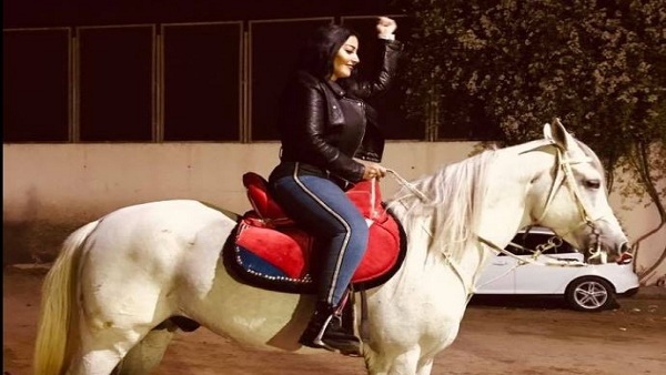 سمية الخشاب في فوتوسيشن