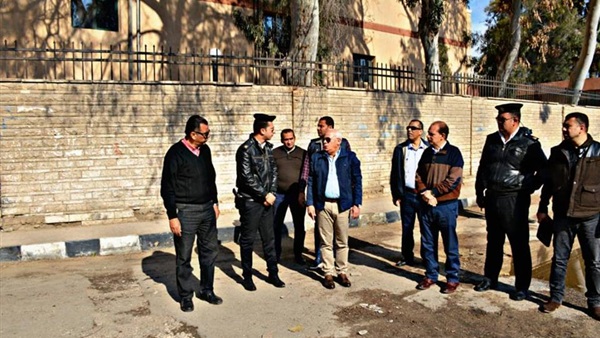 أعمال تطوير محور