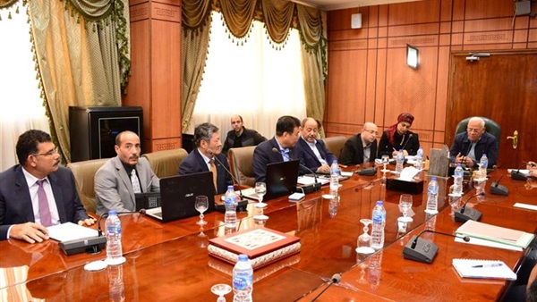 وفد رجال الأعمال