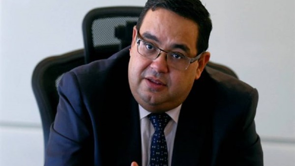 محسن عادل رئيس هيئة