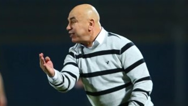 حسام  حسن مدرب سموحة