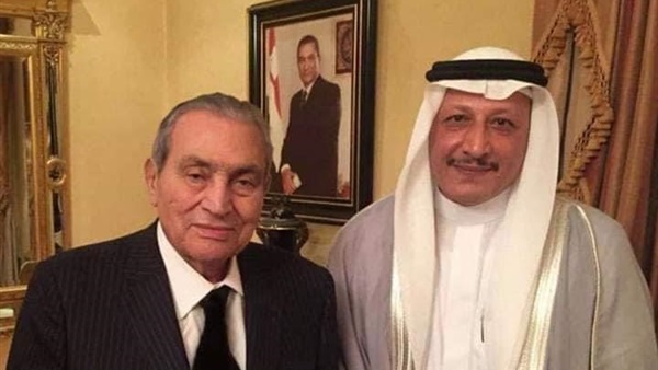 مبارك وأسرته