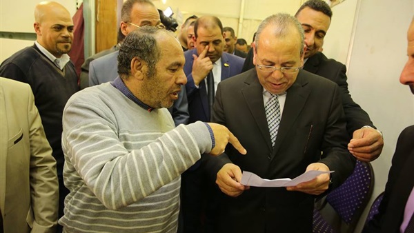 الدكتور إسماعيل