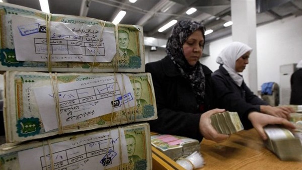 خبير اقتصادي وتمويل