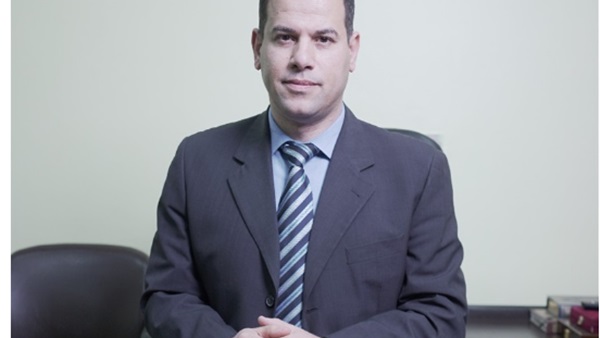 رئيس قسم الجلدية