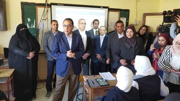 رئيس الوزراء في البحيرة