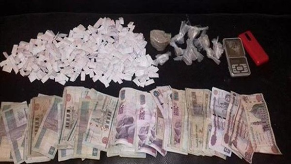 ضبط 800 جرام هيروين