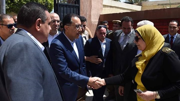رئيس الوزراء في البحيرة