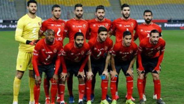 لاعبو النادي الأهلي