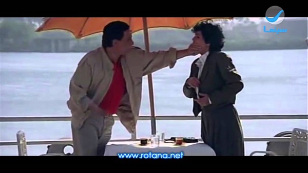 كلمة في مشهد