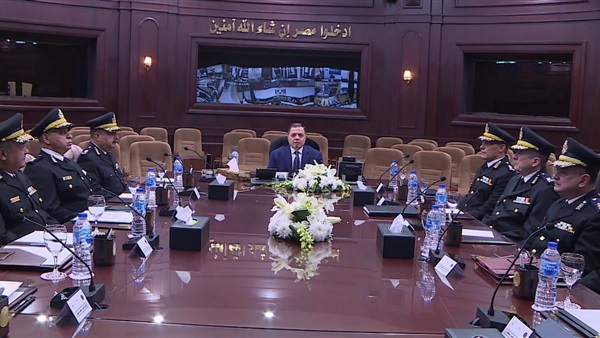 اجتماع وزير الداخلية